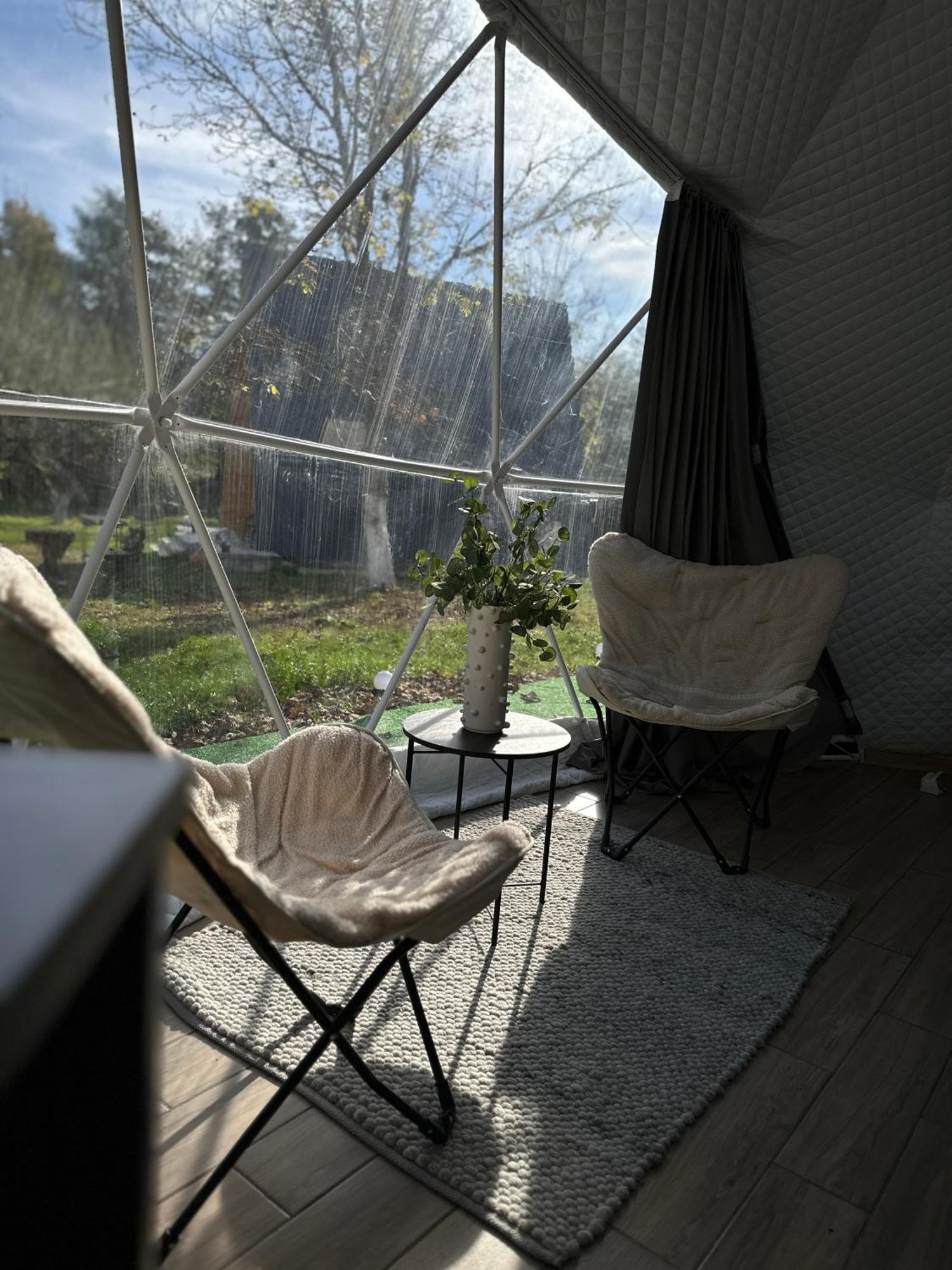 Hotel The Frog Glamping Horezu Exteriér fotografie