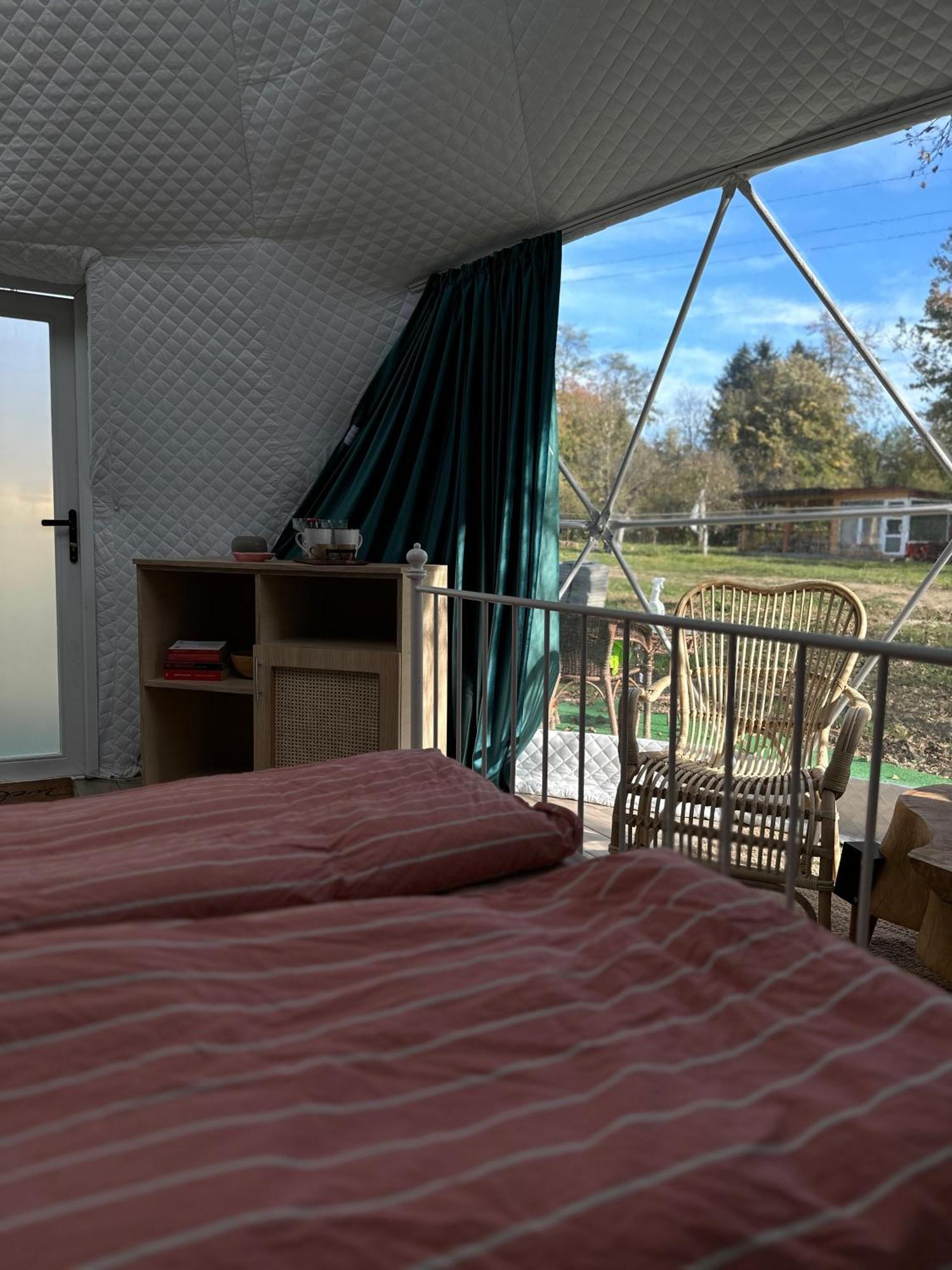 Hotel The Frog Glamping Horezu Exteriér fotografie