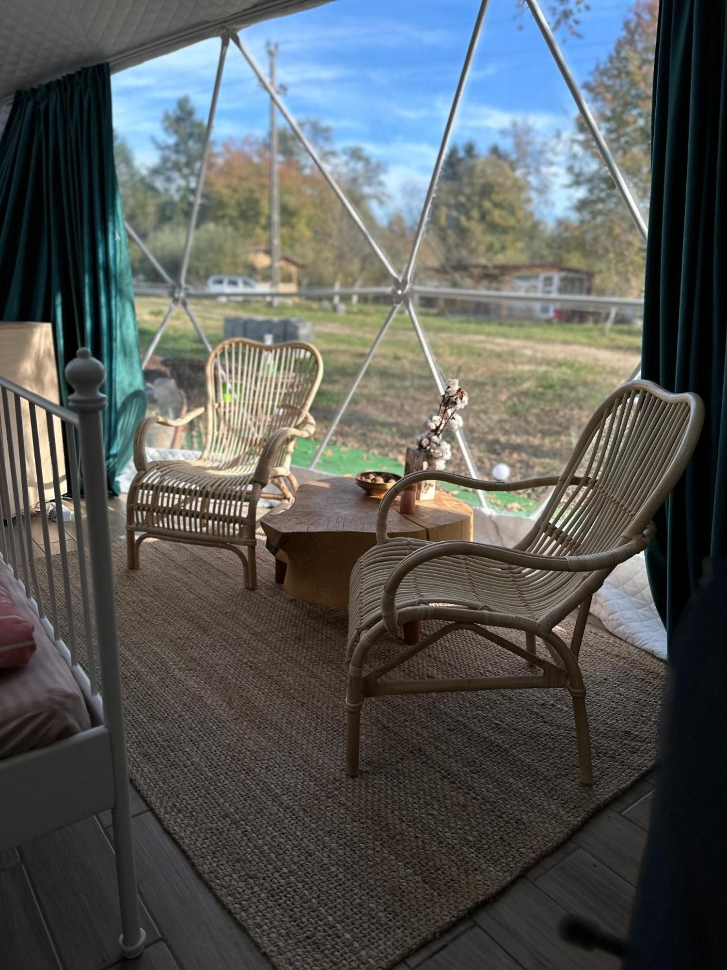 Hotel The Frog Glamping Horezu Exteriér fotografie