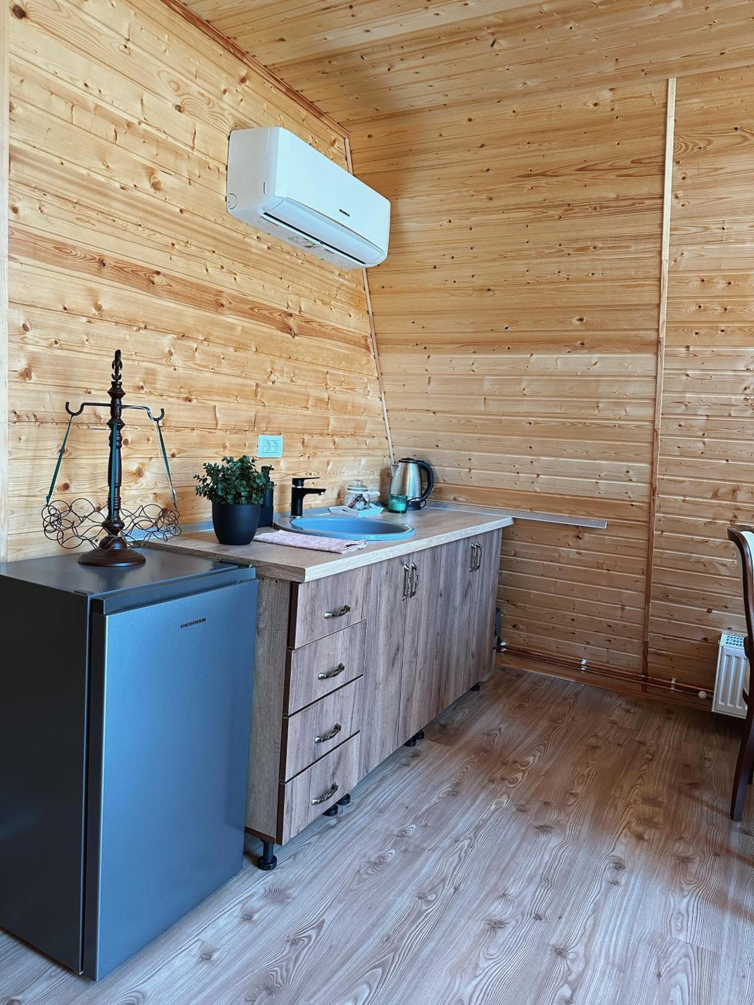 Hotel The Frog Glamping Horezu Exteriér fotografie