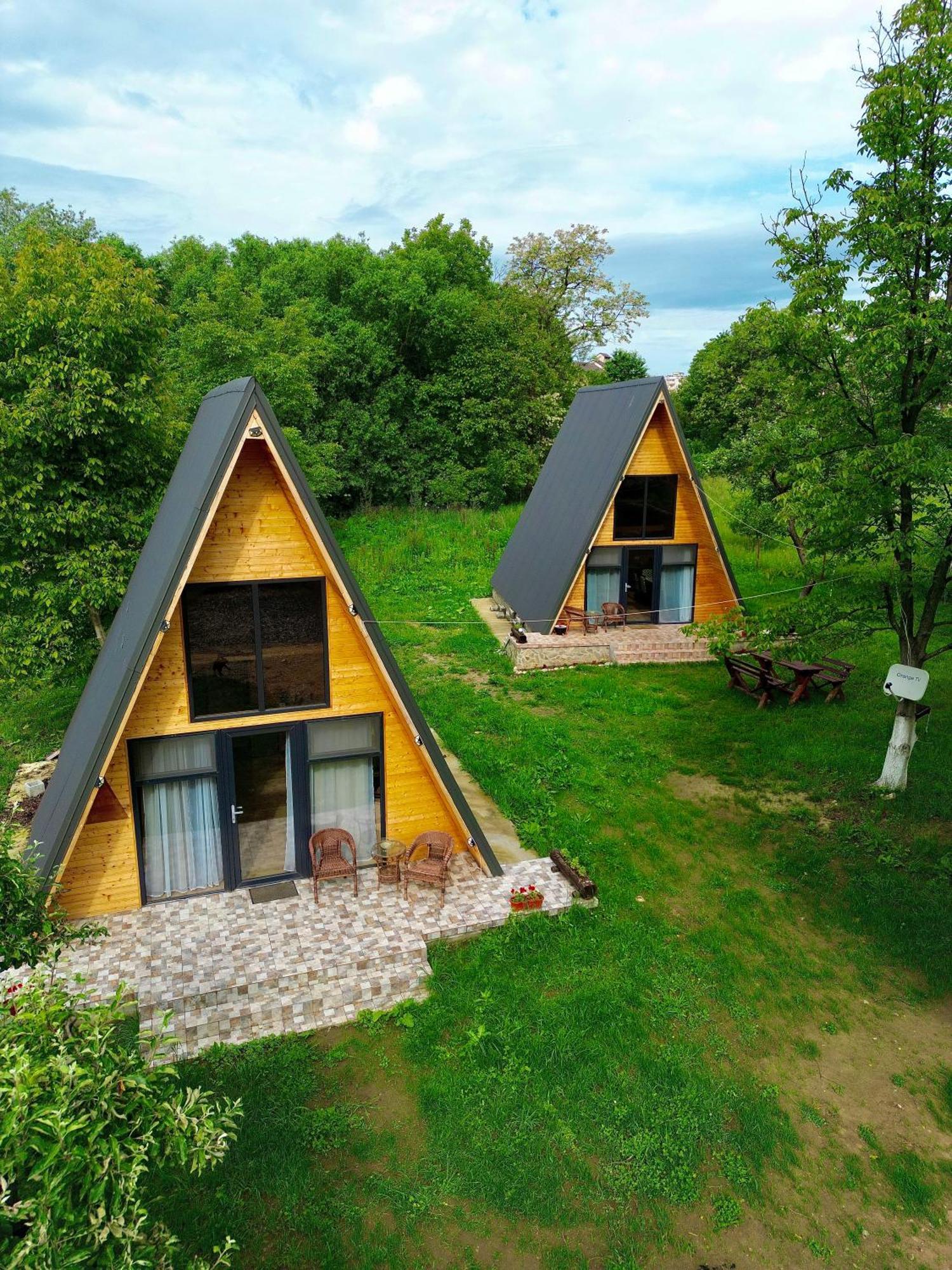 Hotel The Frog Glamping Horezu Exteriér fotografie